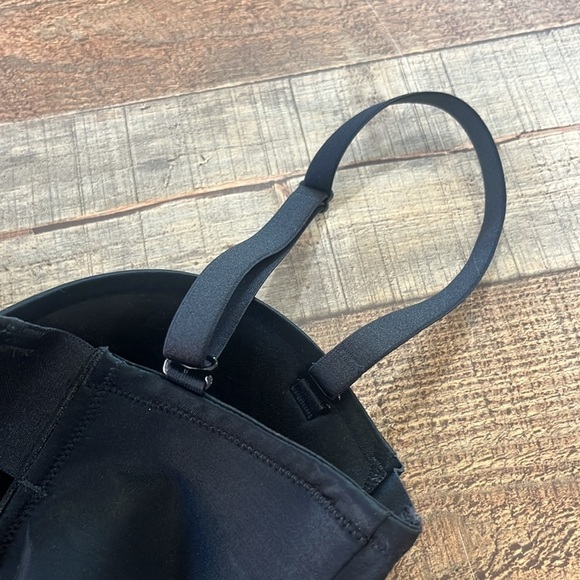 SPANXshape™ Suit Your Fancy Strapless Cupped Mid-Thigh Bodysuit Black Medium - Picture 12 of 12